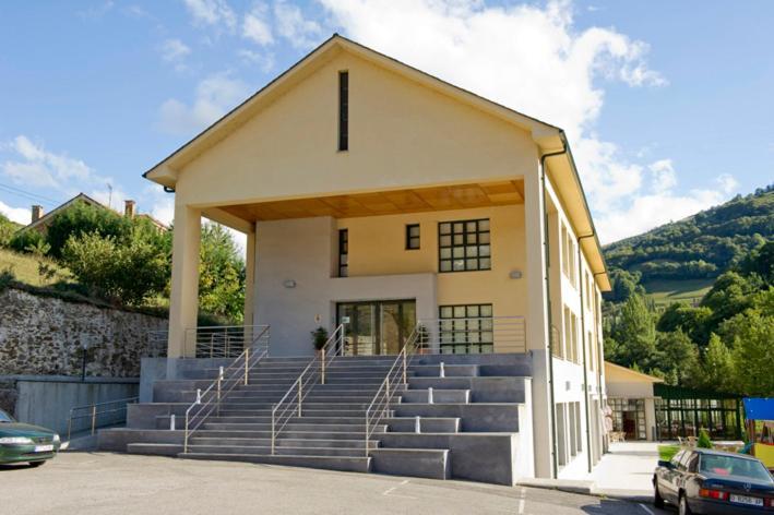 Hotel Restaurante La Casilla Кангас-дель-Нарсеа Экстерьер фото