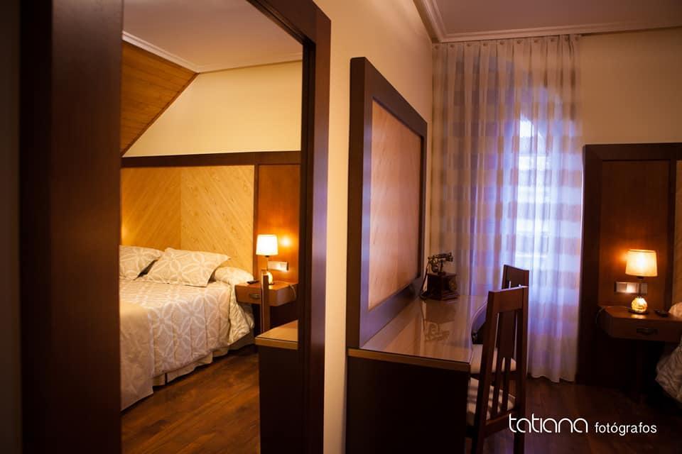 Hotel Restaurante La Casilla Кангас-дель-Нарсеа Экстерьер фото